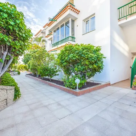 Modern, Bright And Welcoming Oceanfront Apartment Puerto de Santiago  Exterior photo